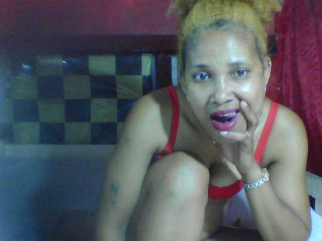 Olisexy live cam on BongaCams