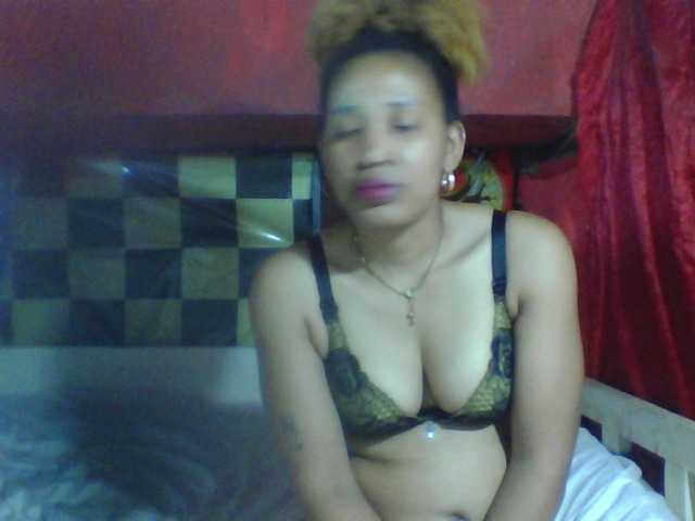 Olisexy live cam on BongaCams