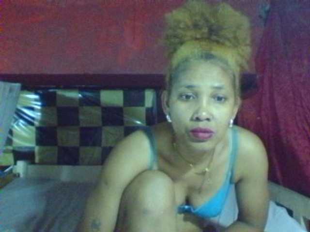 Olisexy live cam on BongaCams