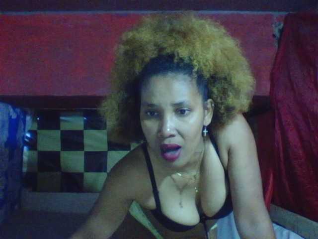Olisexy live cam on BongaCams