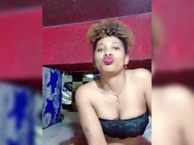 Olisexy live cam on BongaCams