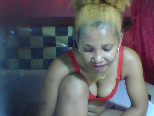 Olisexy live cam on BongaCams