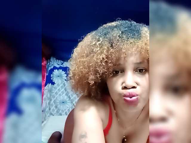 Olisexy live cam on BongaCams