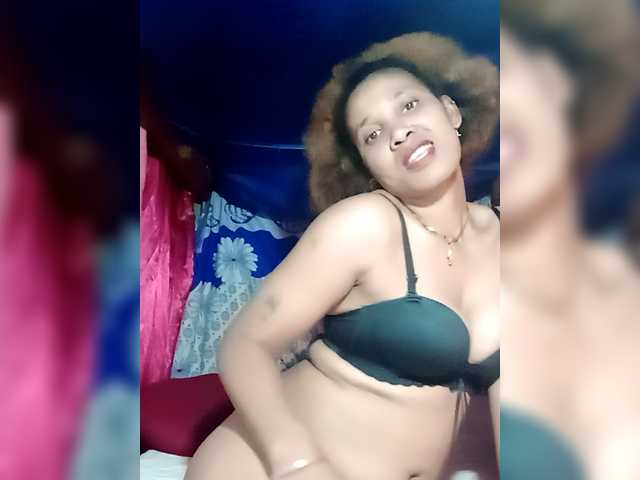 Olisexy live cam on BongaCams