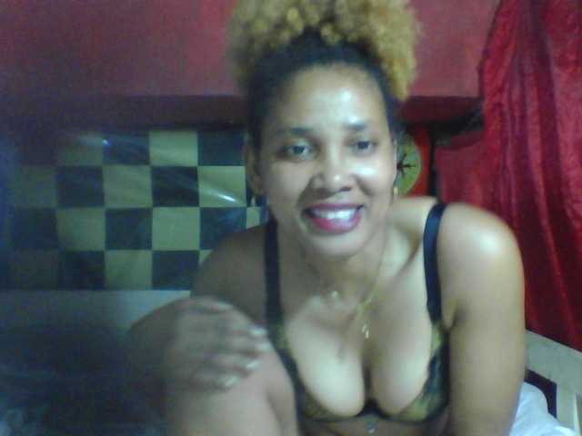 Olisexy live cam on BongaCams