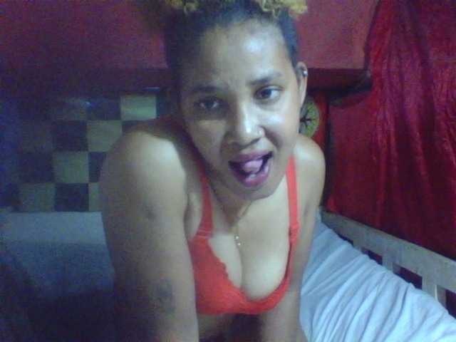 Olisexy live cam on BongaCams