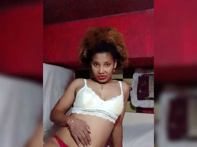 Olisexy live cam on BongaCams