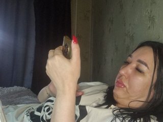 Hotmadamxl Porn Show