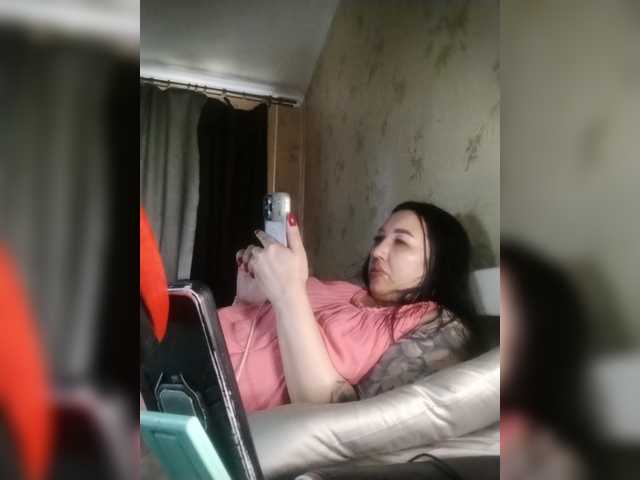 Hotmadamxl