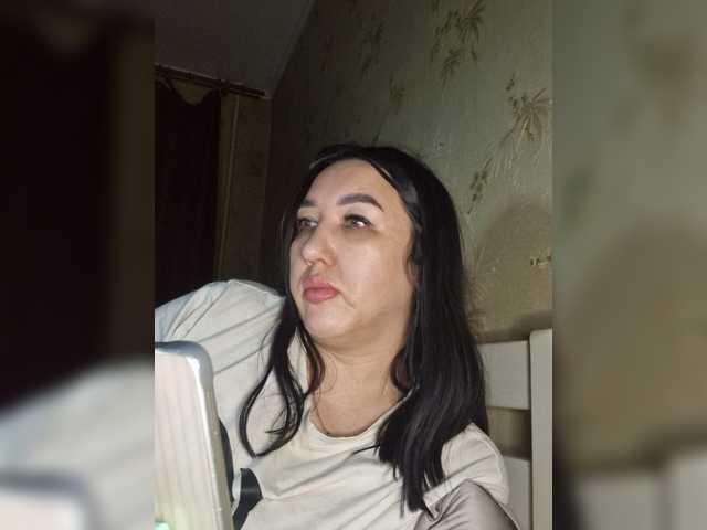 Hotmadamxl