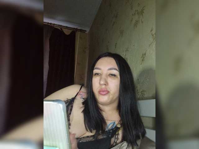 Hotmadamxl