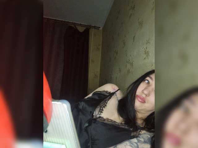Hotmadamxl
