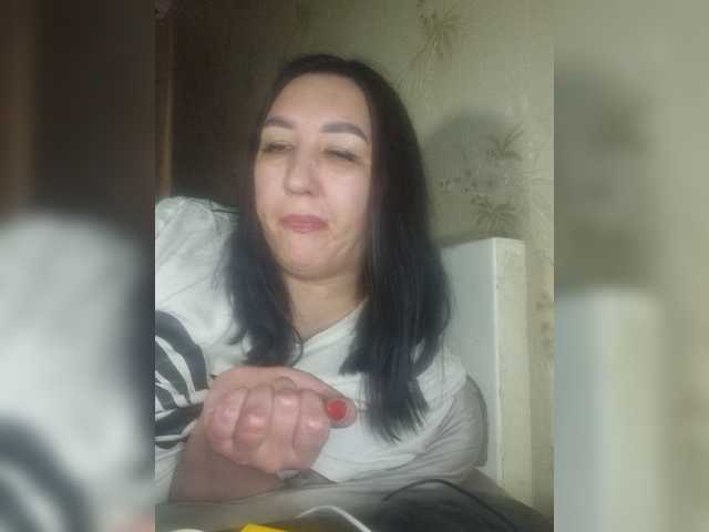 Hotmadamxl live cam on BongaCams