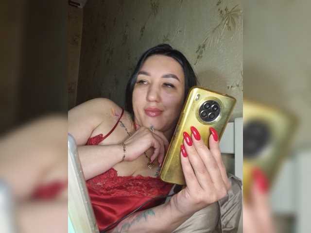 Hotmadamxl