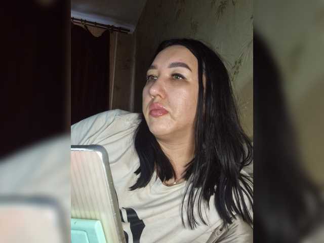 Hotmadamxl