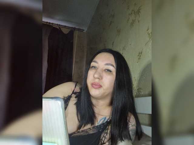 Hotmadamxl