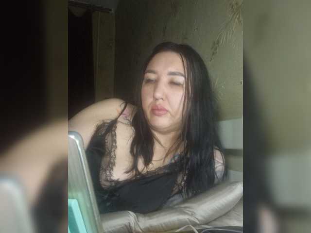 Hotmadamxl