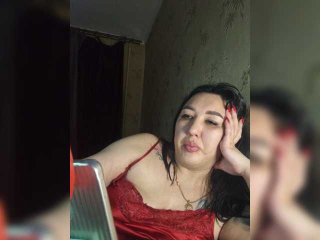 Hotmadamxl