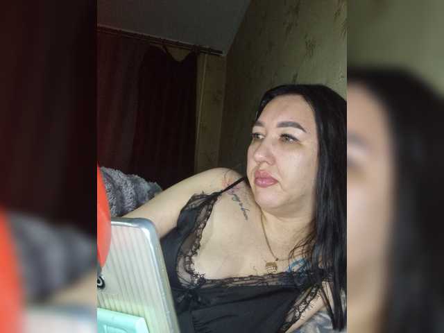 Hotmadamxl