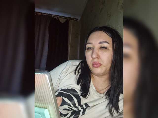 Hotmadamxl