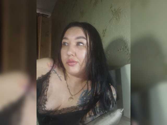 Hotmadamxl