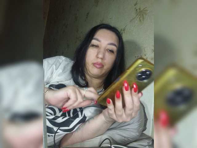 Hotmadamxl