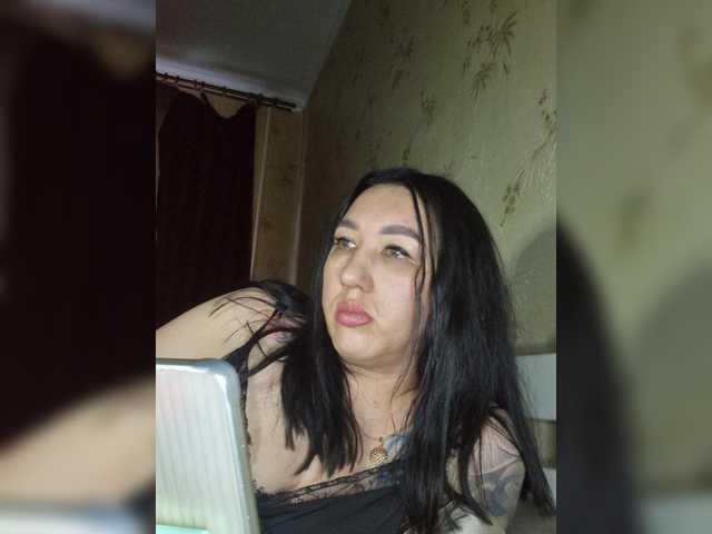 Hotmadamxl