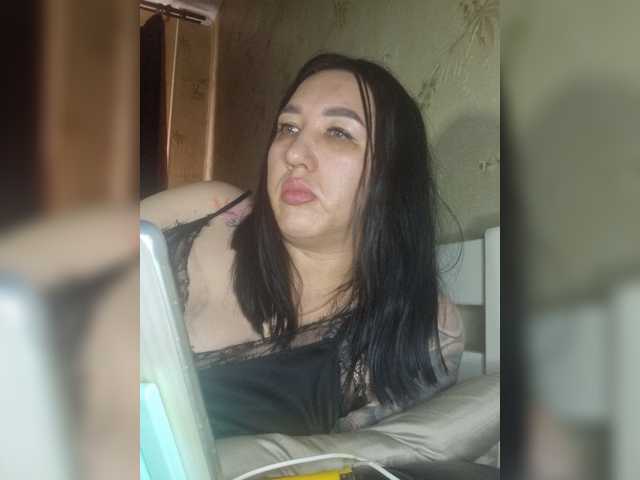 Hotmadamxl