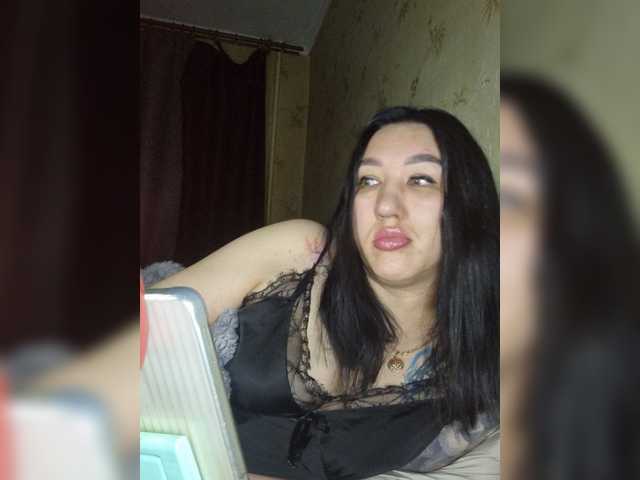 Hotmadamxl