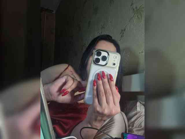 Hotmadamxl webcam