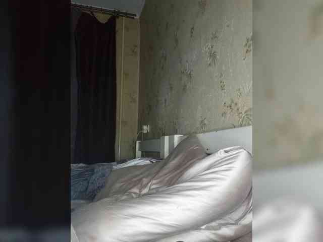 Hotmadamxl webcam