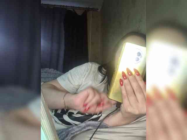 Hotmadamxl webcam