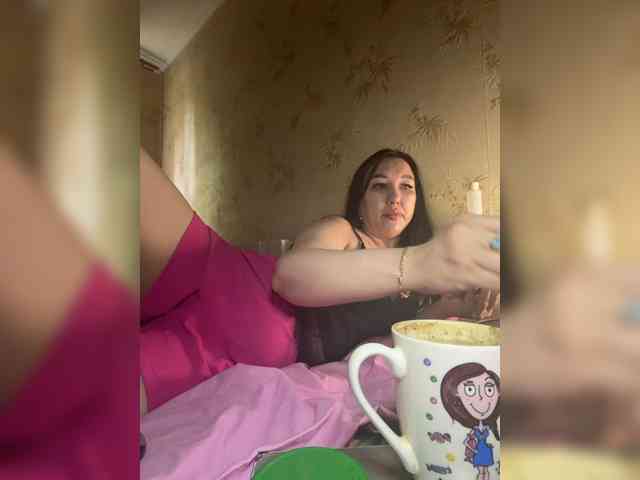 Modelo: Hotmadamxl