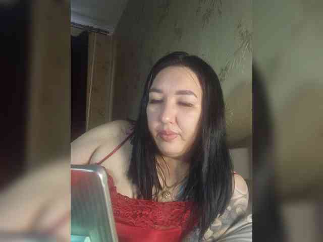 Hotmadamxl webcam