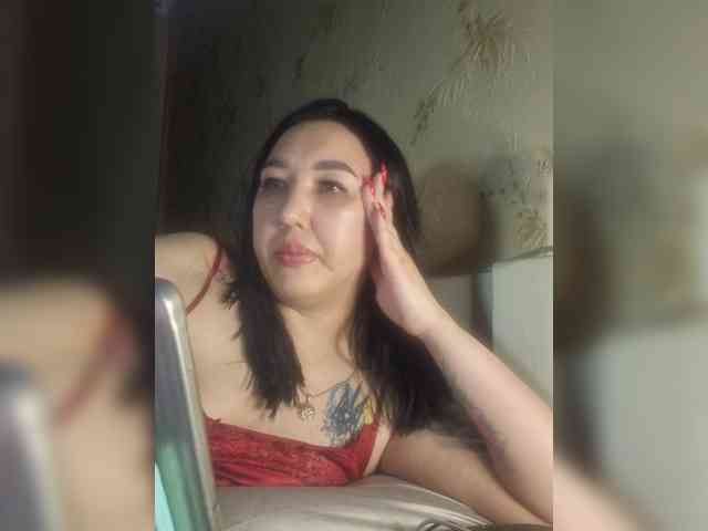 Hotmadamxl webcam