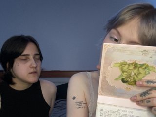 AliceAndMia