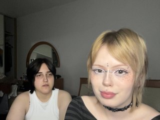 AliceAndMia
