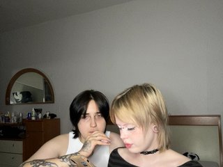 AliceAndMia