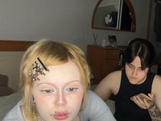 AliceAndMia Porn Show