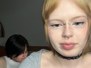 AliceAndMia Porn Show