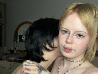 AliceAndMia