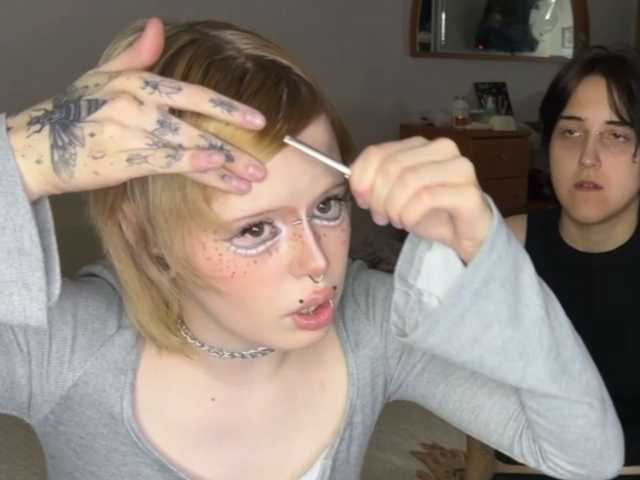 AliceAndMia