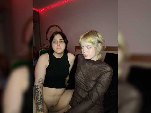 AliceAndMia