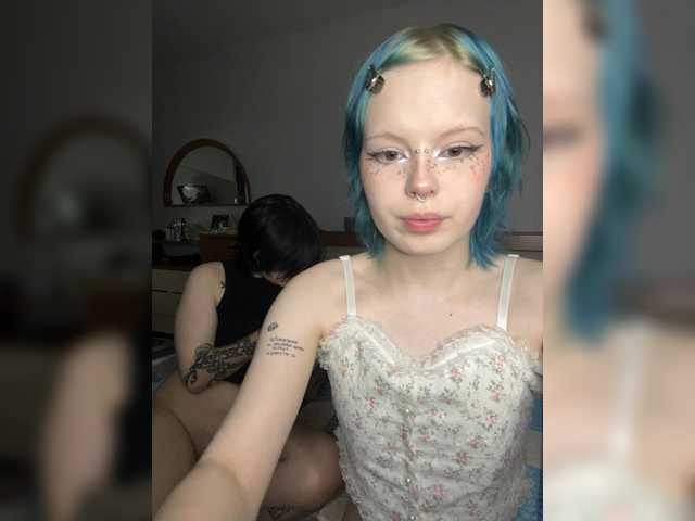 AliceAndMia