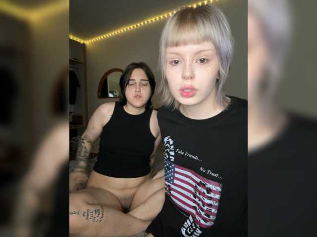 AliceAndMia