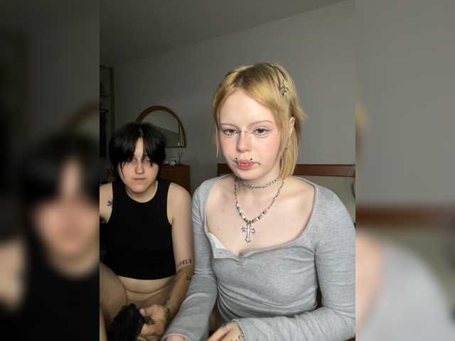 AliceAndMia