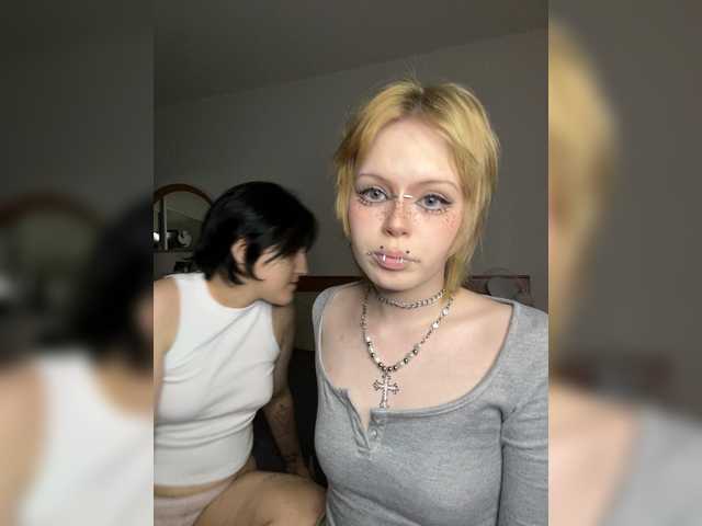 AliceAndMia