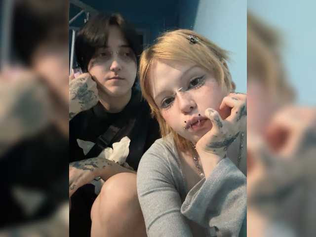 AliceAndMia