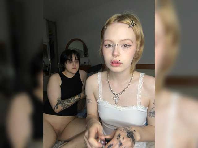 AliceAndMia