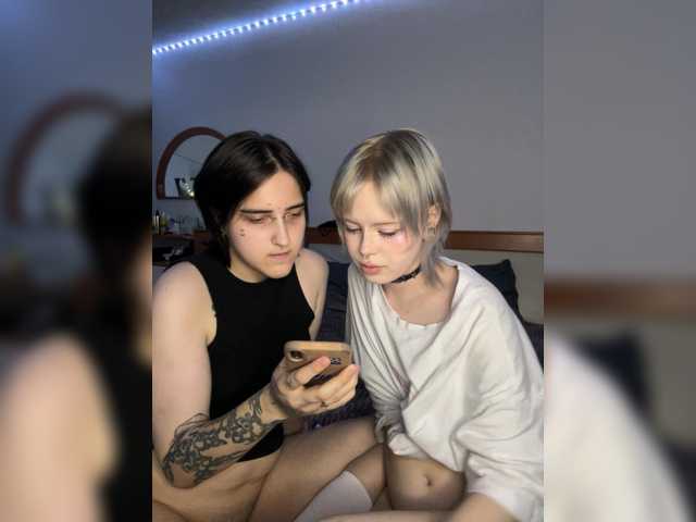 AliceAndMia